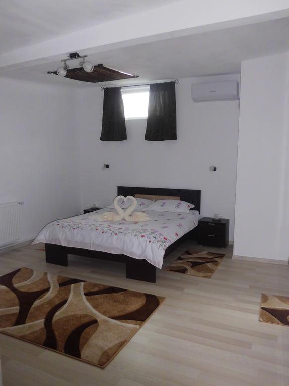 Casa Verde Orşova Εξωτερικό φωτογραφία